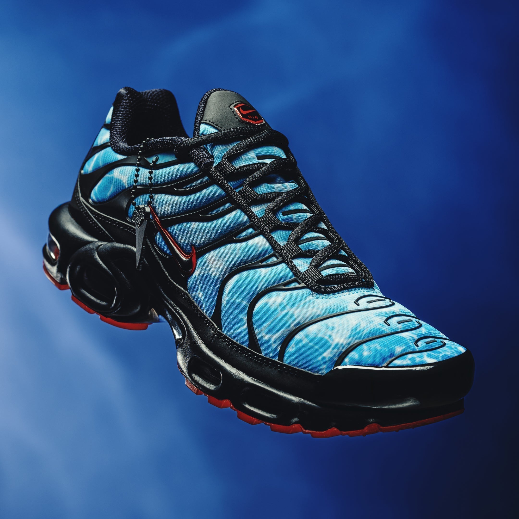 Nike Air Max Plus 'Shark Attack' - Black/Baltic Blue