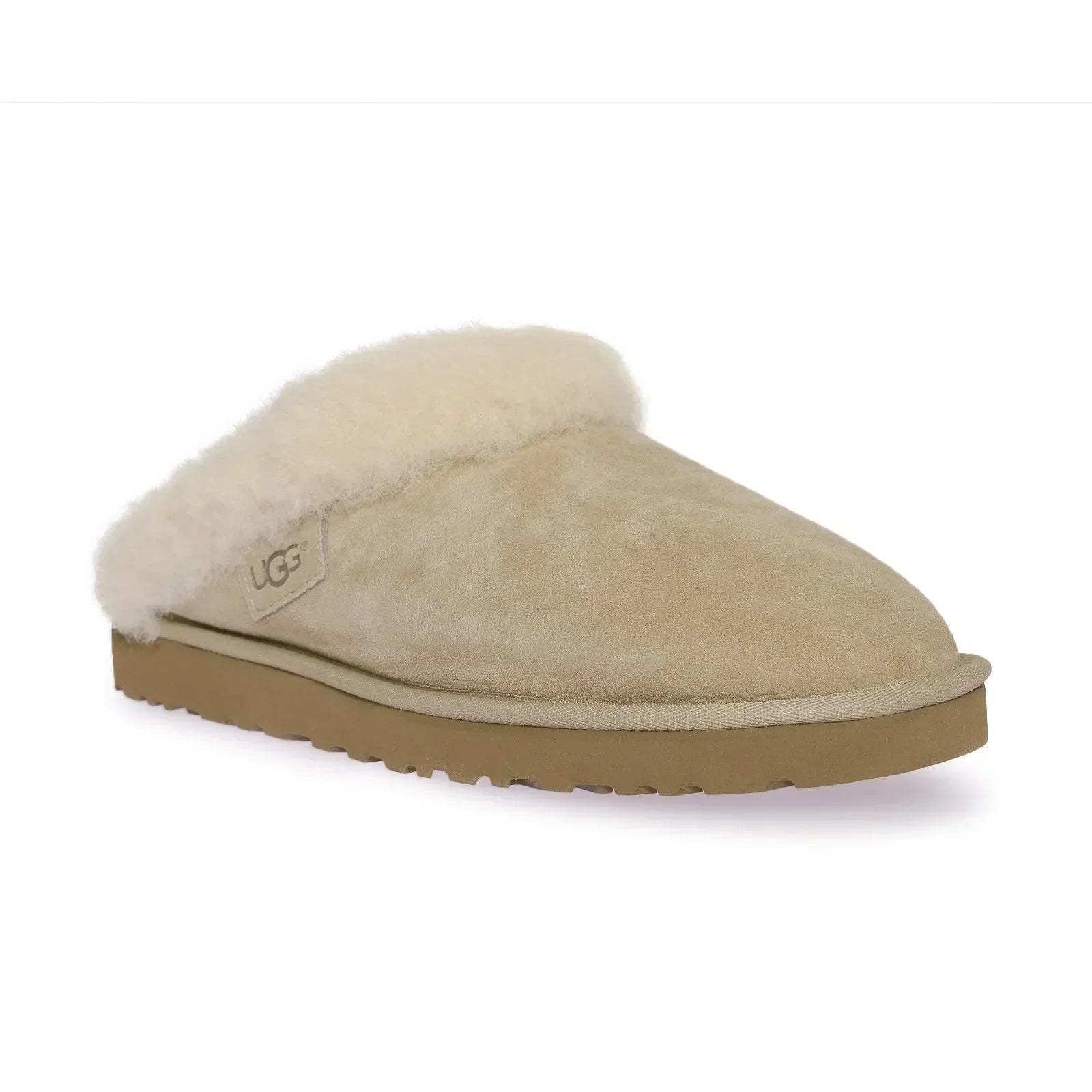 UGG Cluggette Sand Slippers - Women's