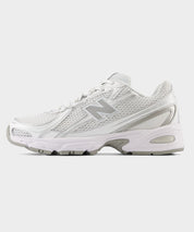 New Balance 740v2 in Triple White