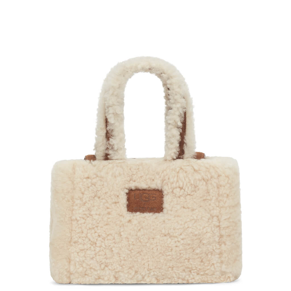 UGG-x-Telfar-Small-Reverse-Shopper-Natural-1127792-NAT--11-12-21--feature02.jpg