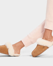 UGG Scuffette II (Chestnut)