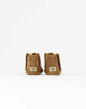 UGG NEUMEL BOOTS + BEANIE CRIB BOOTIE SET