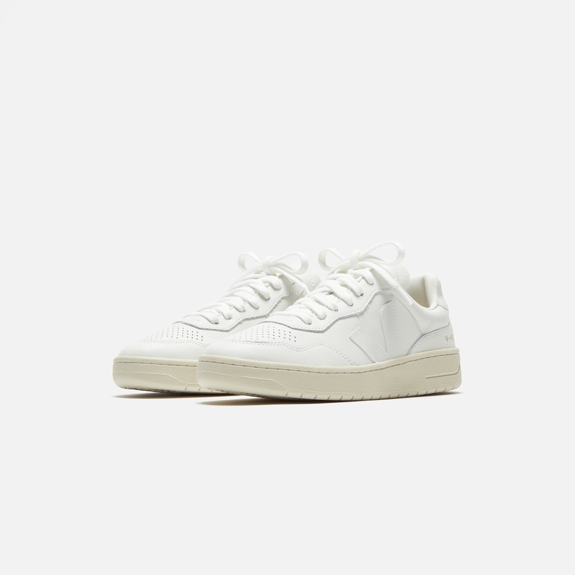 Veja WMNS V-90 - Extra White