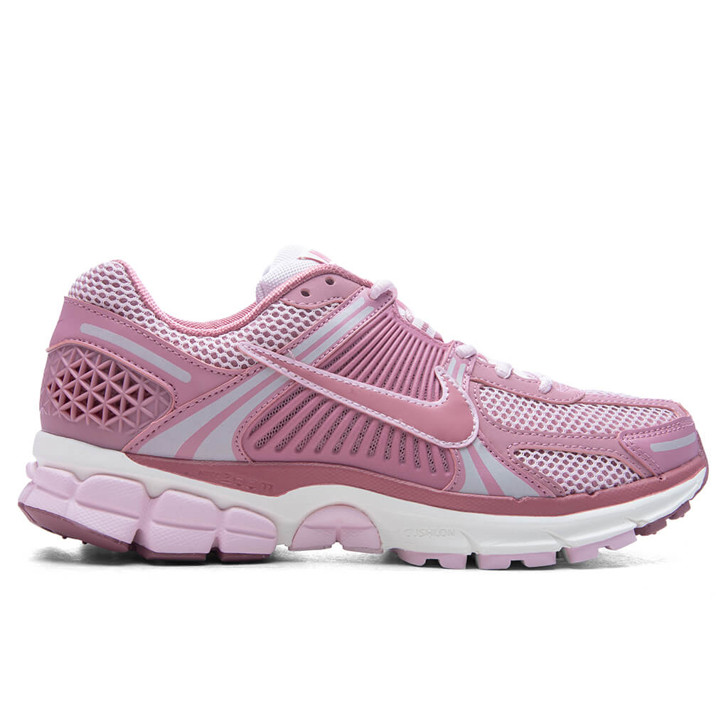 Women_s-Zoom-Vomero-5---Elemental-Pink-Desert-Berry-Pink-Foam-FJ2028-600---02-17-25---Feature--KN-4_989ef8a2-10b7-40b5-a6b0-9533b507f2fe.jpg