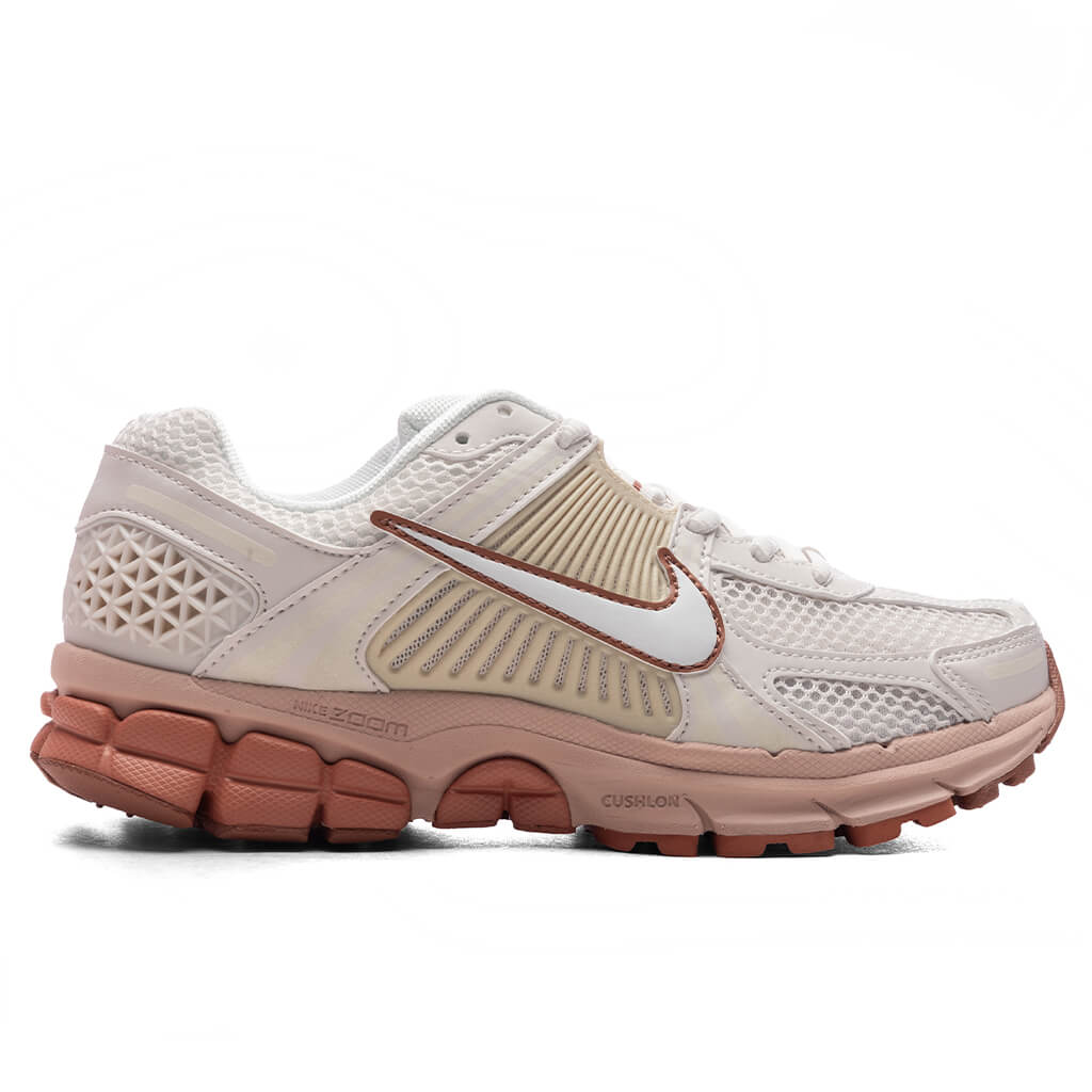 Women_s-Zoom-Vomero-5---Phantom-Summit-White-Particle-Beige-FJ2028-002---01-23-25---Feature--KN_fd12b56e-547a-4d2f-b053-3783cfbae5ae.jpg