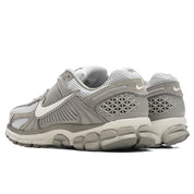 Zoom Vomero 5 - Dark Stucco/Phantom/Light Smoke Grey