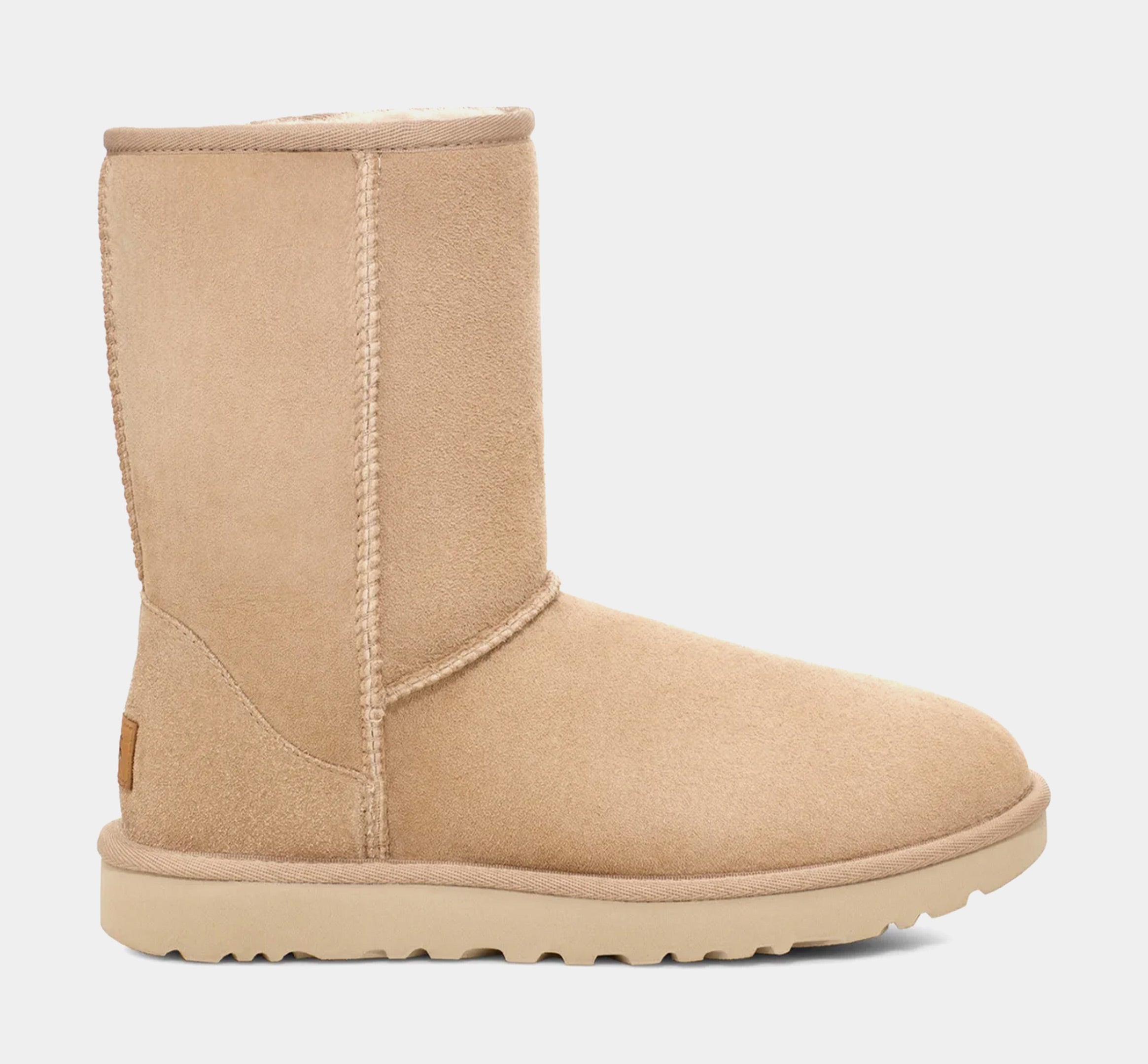 Classic Short II Womens Boots (Sand)