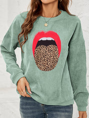 Round Neck Dropped Shoulder MAMA Graphic Sweatshirt