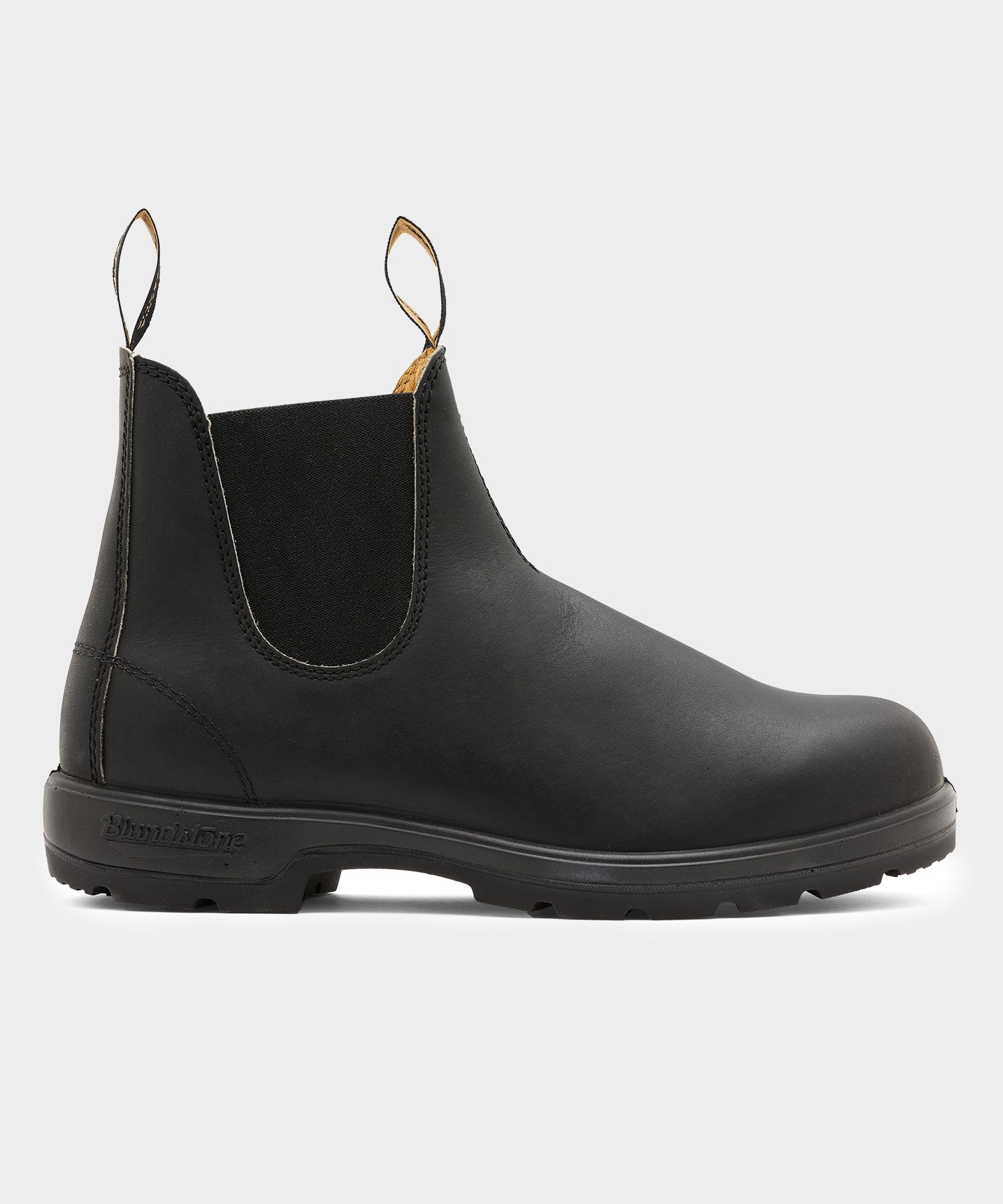 blundstone-558-chelsea-boot-in-blackblundstone-675035.jpg