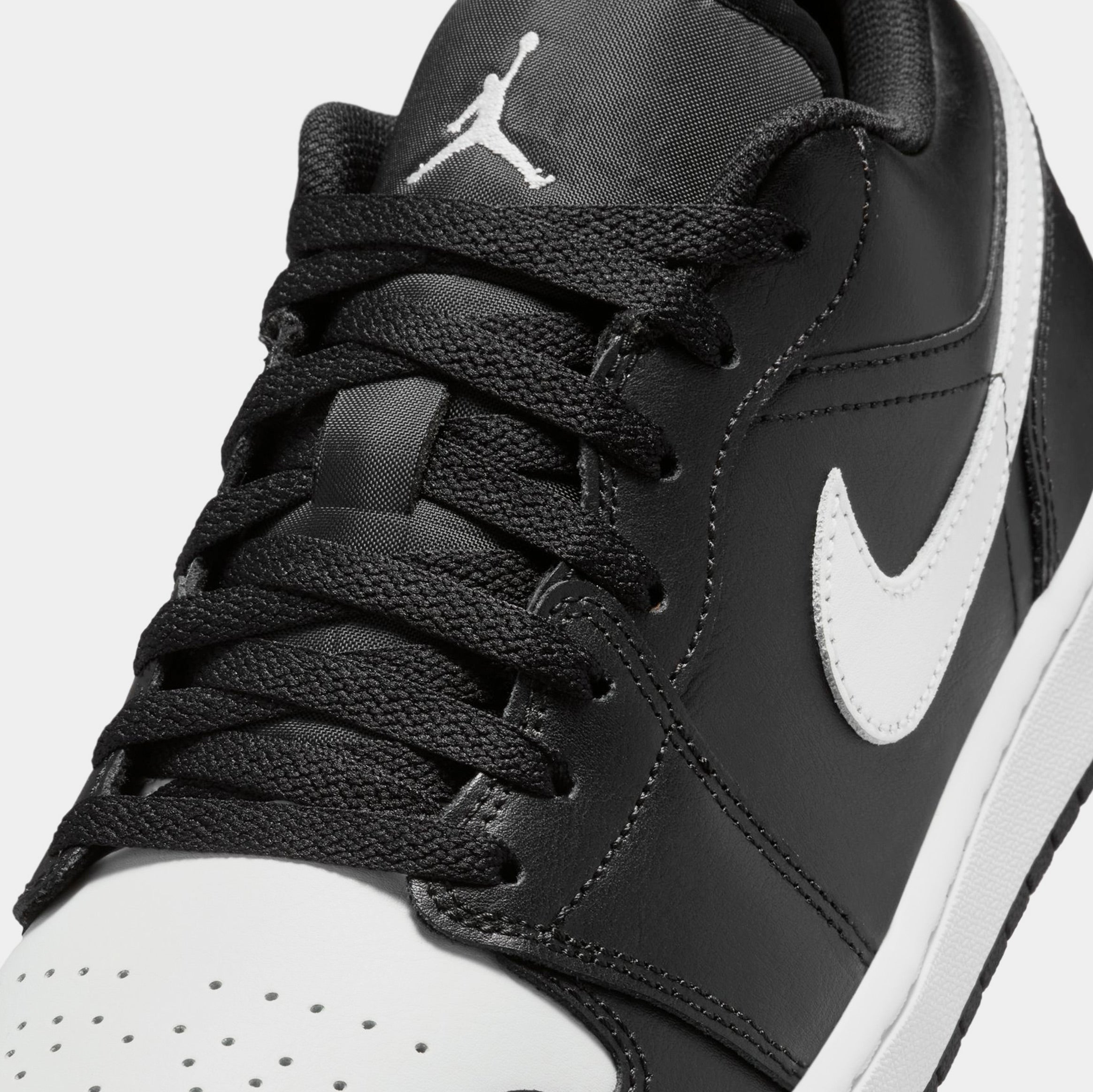 Air Jordan 1 Low Orca Mens Basketball Shoes (Black/White)