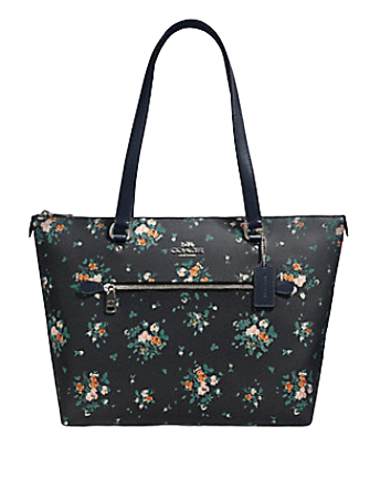 coach-gallery-tote-with-rose-bouquet-print-1.png