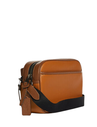 coach-thompson-small-camera-bag-01.png