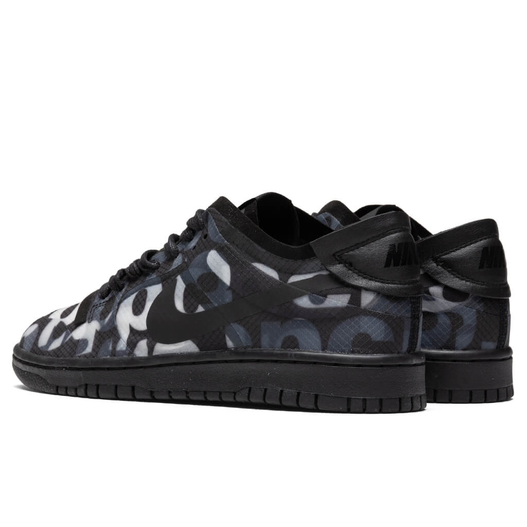 Comme Des Garcons x Women's Dunk - Black/Black