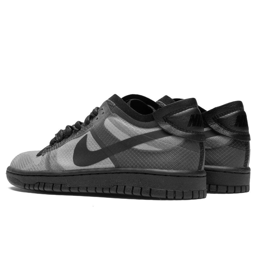 Comme Des Garcons x Women's Dunk - Black/Clear