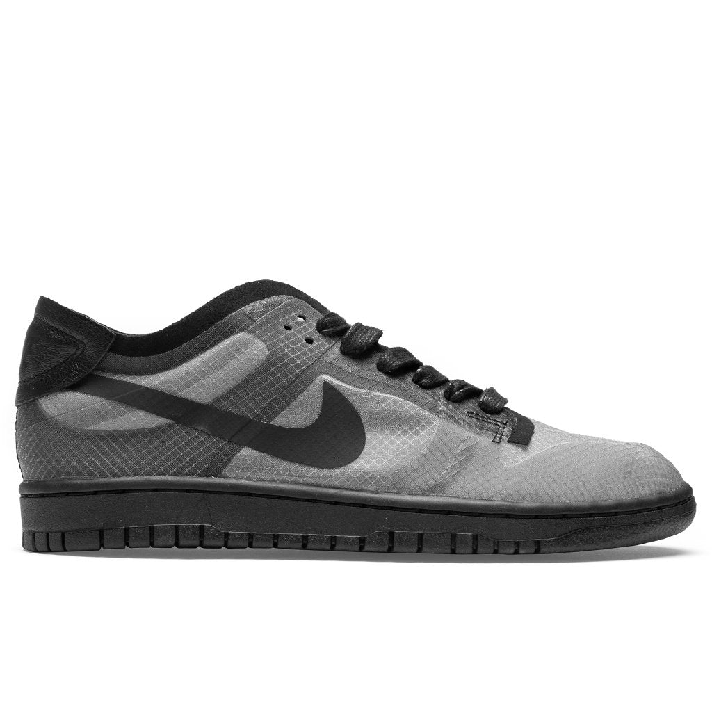 Comme Des Garcons x Women's Dunk - Black/Clear