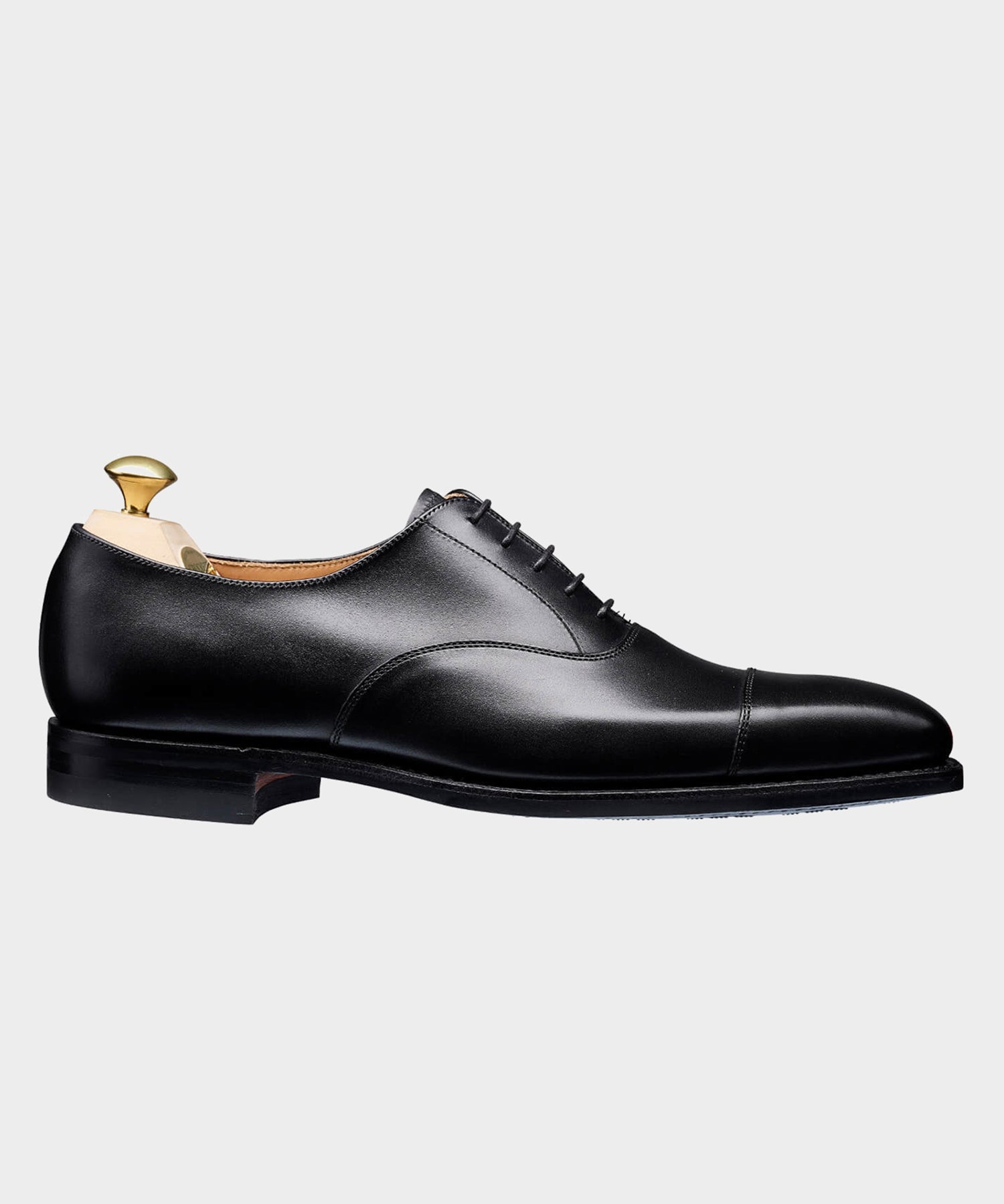 crockett-jones-hallam-cap-toe-shoe-in-blackcrockett-jones-796550_4f09b4ed-de73-4097-9593-1200be54aef1.jpg