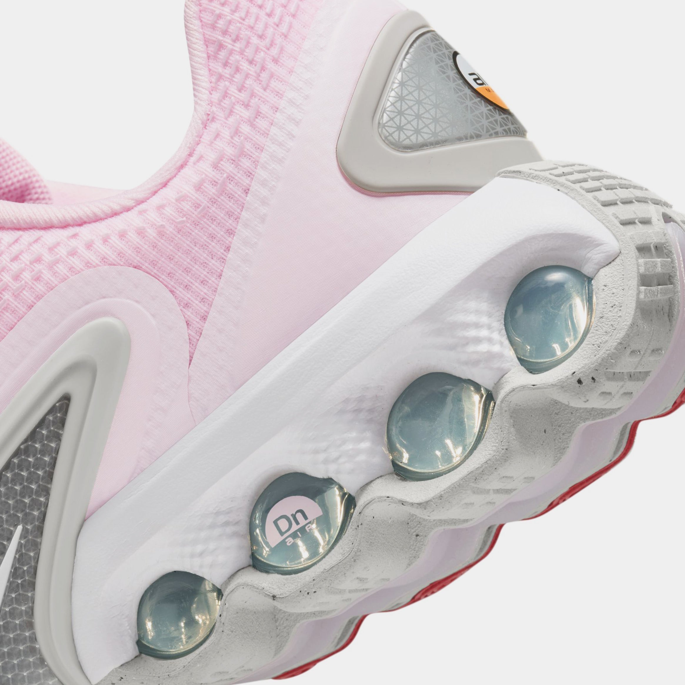 Air Max DN Grade School Running Shoes (Pink Foam/Pale Pink/White)