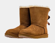 Classic Bailey Bow 2 Grade School Boots (Chestnut Brown)