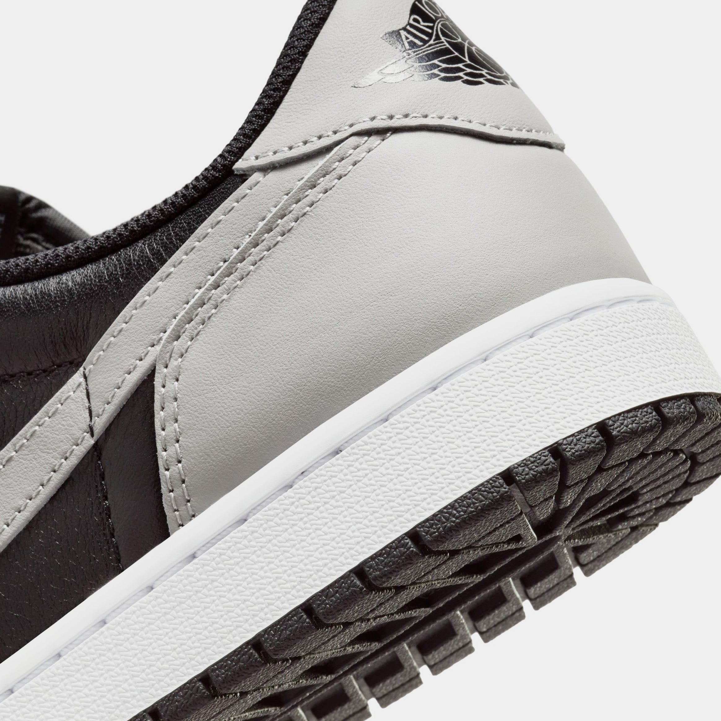 Air Jordan 1 Retro Low OG Shadow Mens Lifestyle Shoes (Black/Medium Grey/White) Free Shipping