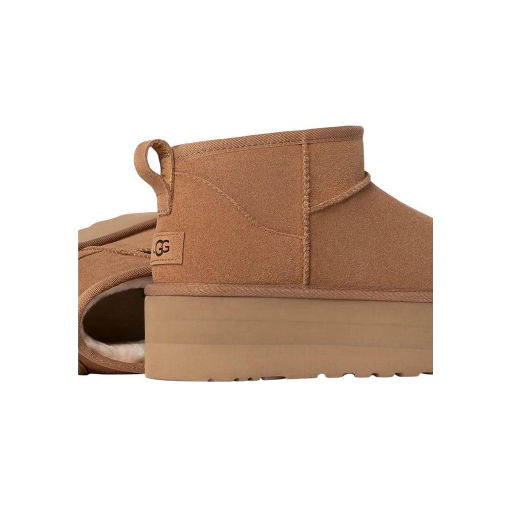 UGG  Suede Women's Boot