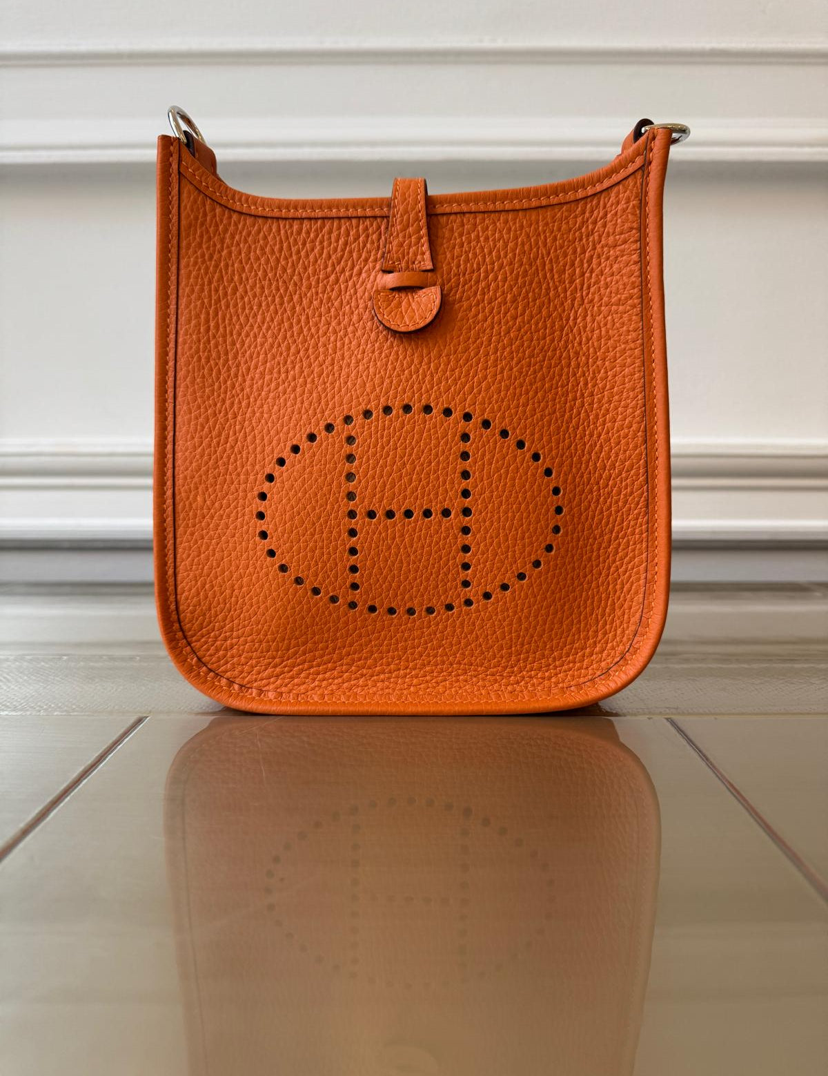 hermes-evelyn-hermes-mini-evelyne-tpm-orange-clemence-leather-with-palladium-hardware-73111098261885.jpg